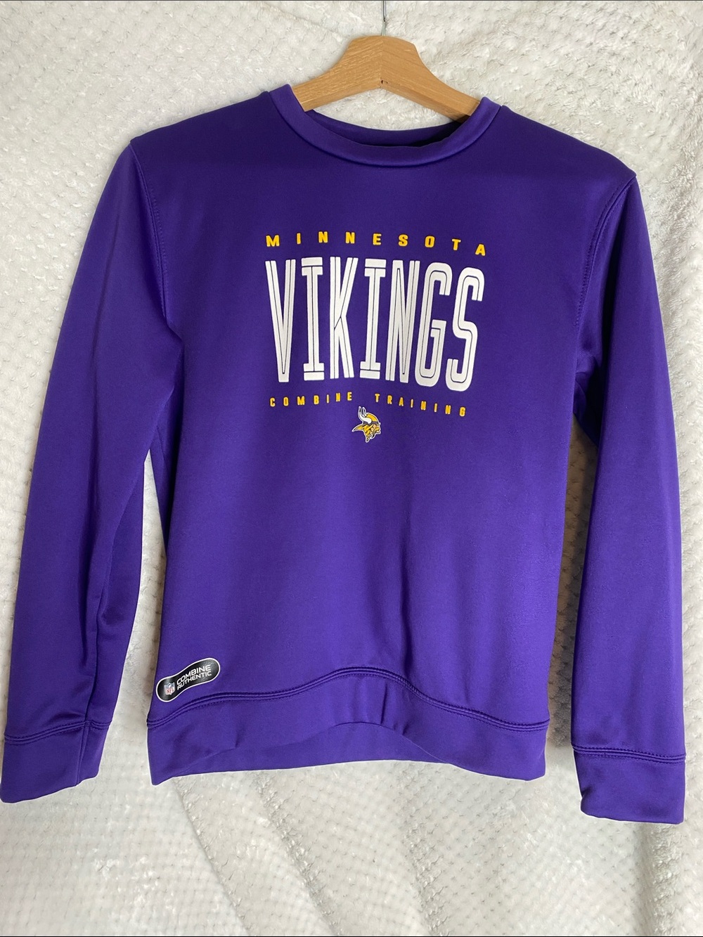Minnesota Vikings Football Purple Team Logo Combine Training Sweatshirt